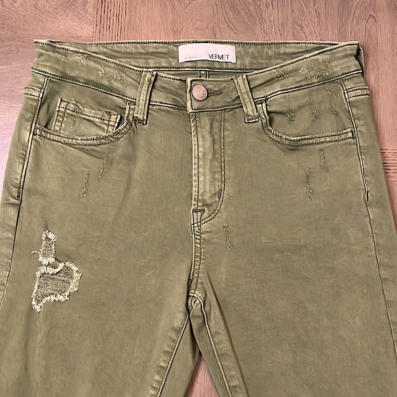 Vervet Army Green Distressed Jeans - Picture 4 of 13